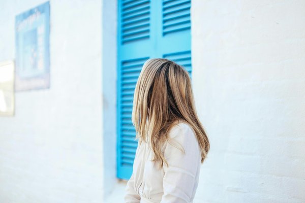 Ceinture pour robe pull : l'accessoire qui sublime toutes les silhouettes