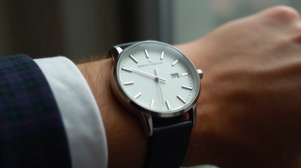 Pourquoi choisir une montre quartz pour homme ?